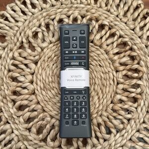 NEW‎ Xfinity XR11 Voice Activated TV Cable Remote Control Comcast Cable Premium